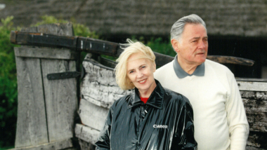 LR Prezidentas Valdas Adamkus ir ponia Alma Adamkienė Nidoje, 1998 m. 